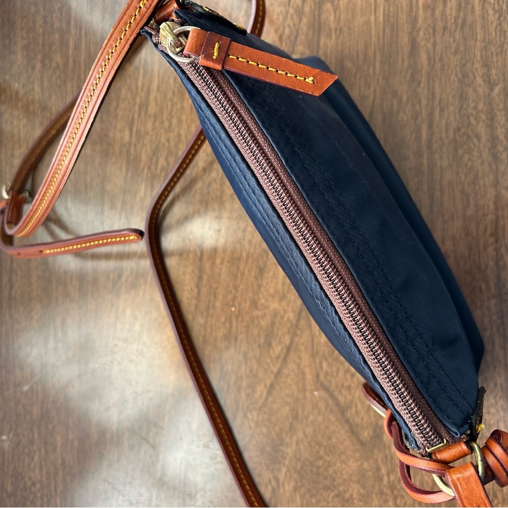 VINTAGE Dooney & Bourke Satchel Pouchette Blue Nylon Leather Adjustable Strap - Picture 2 of 9